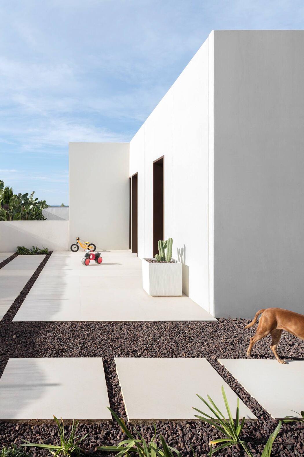 Modular Concrete House by Trazia - 9