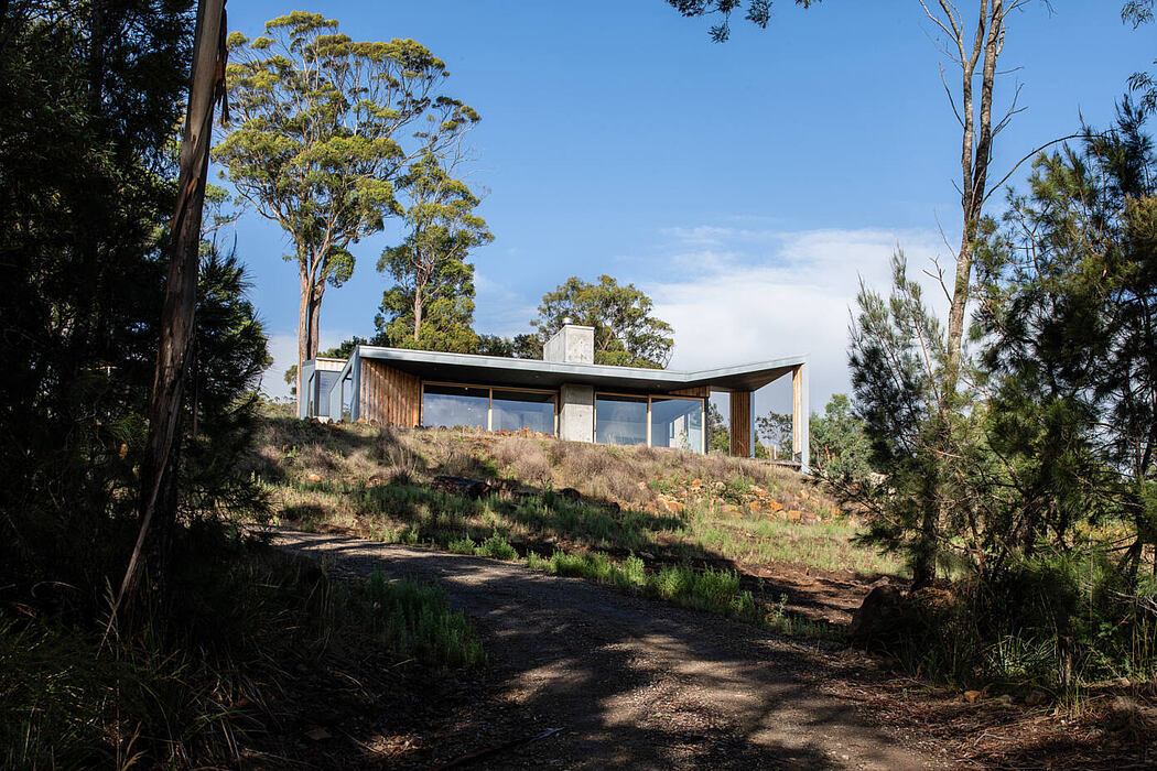 Darkwood Residence by Cumulus Studio - 12