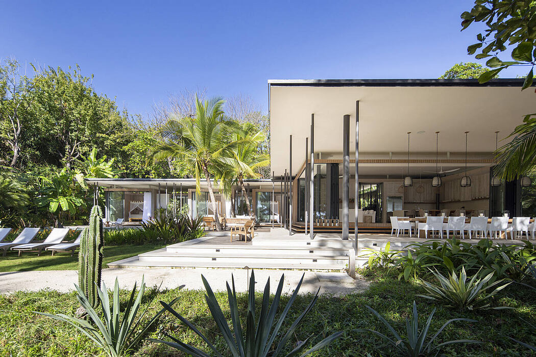 Sirena House by Studio Saxe - 14