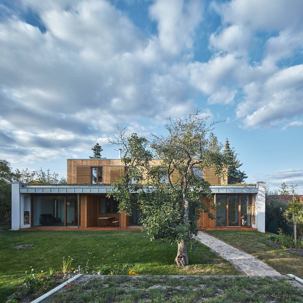 New House in the Old Garden by Kaa Studio - 13