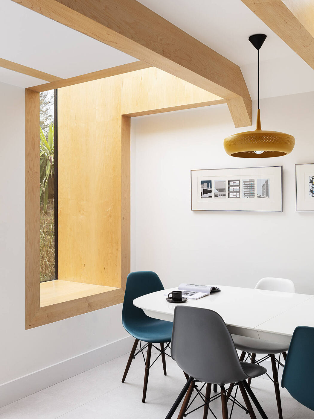 A House for a Gardener by Amos Goldreich Architecture - 2