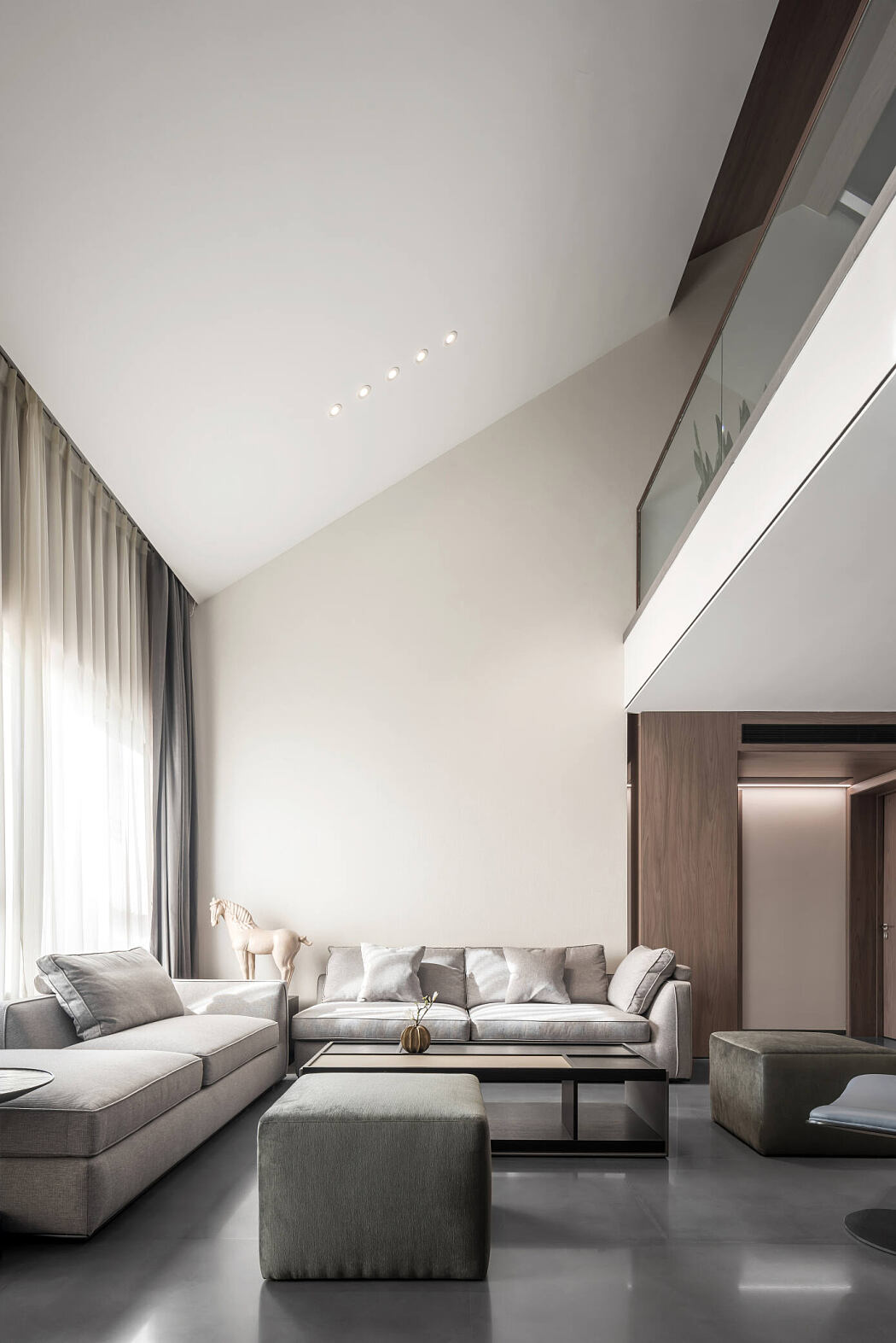 Sloping House by Ji Jian Design - 2