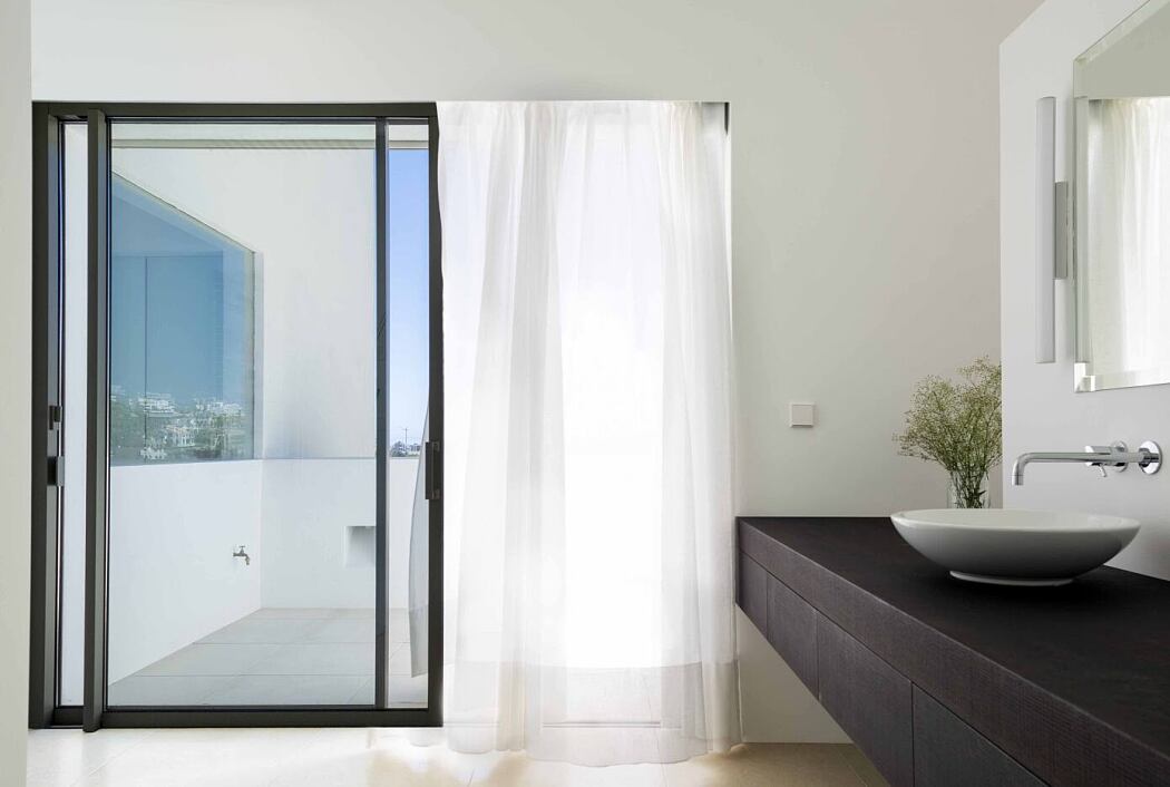 Los Flamingos Penthouse by Alejandro Gimenez Architects - 14