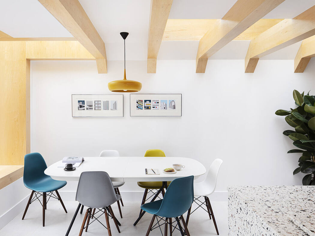 A House for a Gardener by Amos Goldreich Architecture - 3