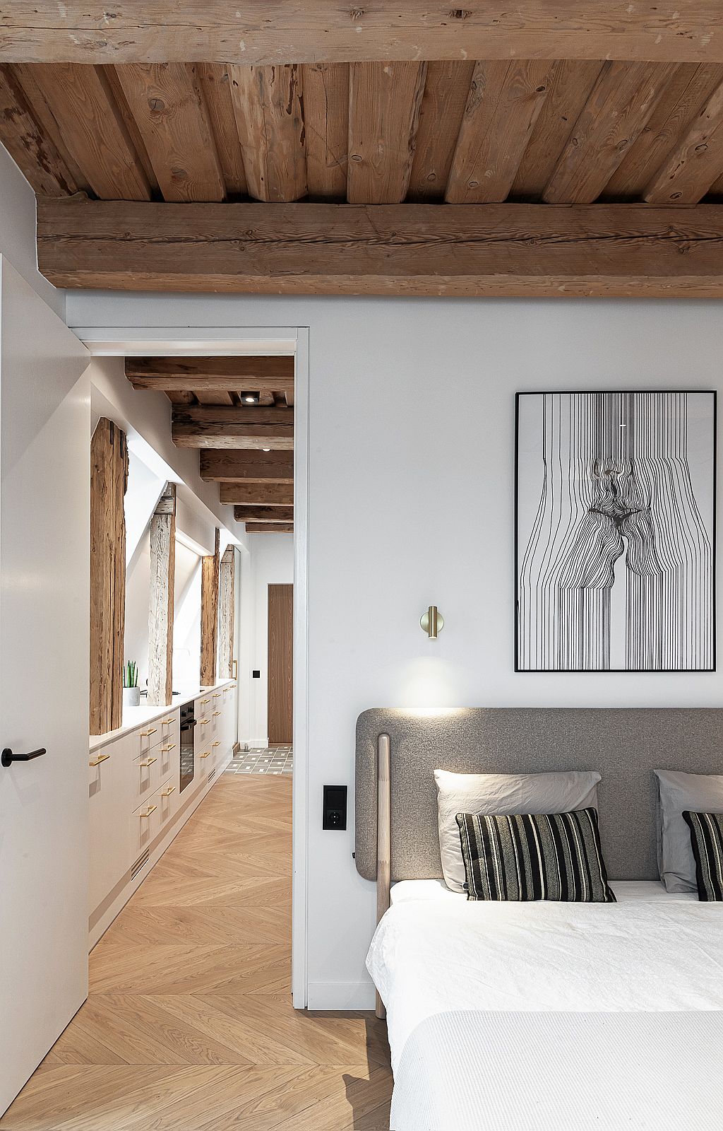 Flat in Teatro Street by Dizaino Virtuve - 8