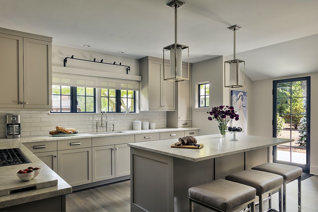 Tudor Revival by Smiros & Smiros - 3