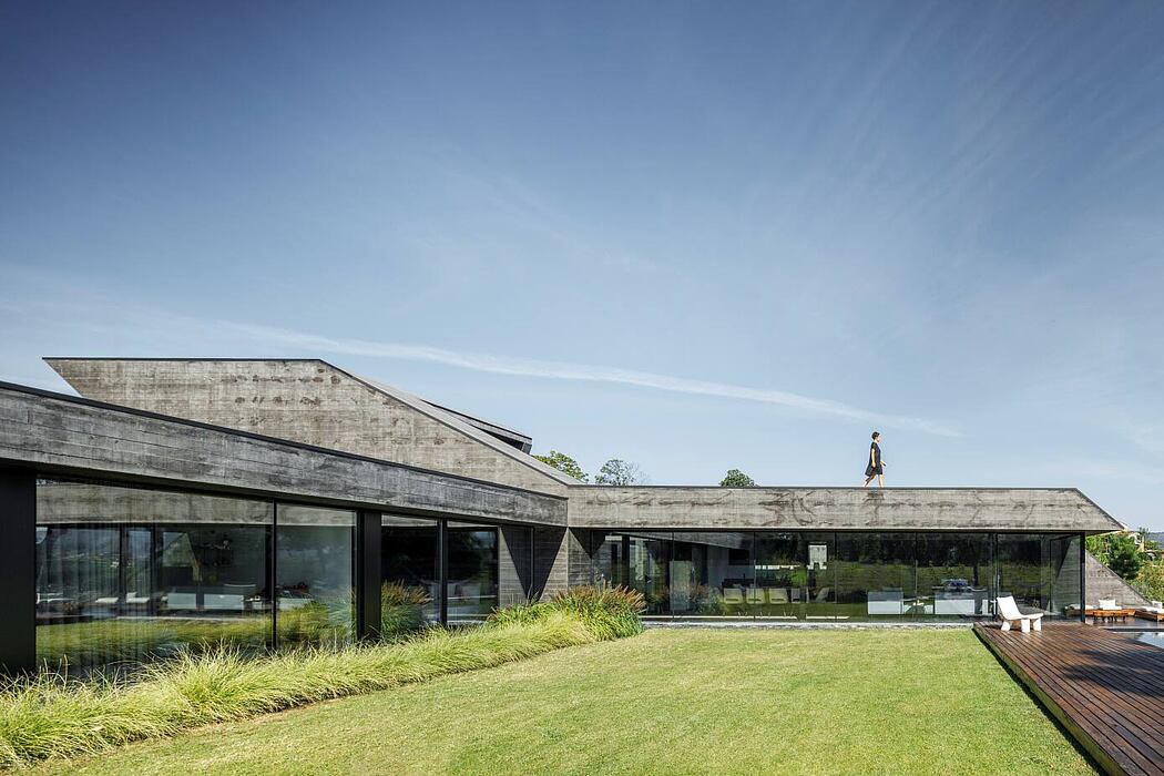 Cork Oak House by Hugo Pereira Arquitetos - 19