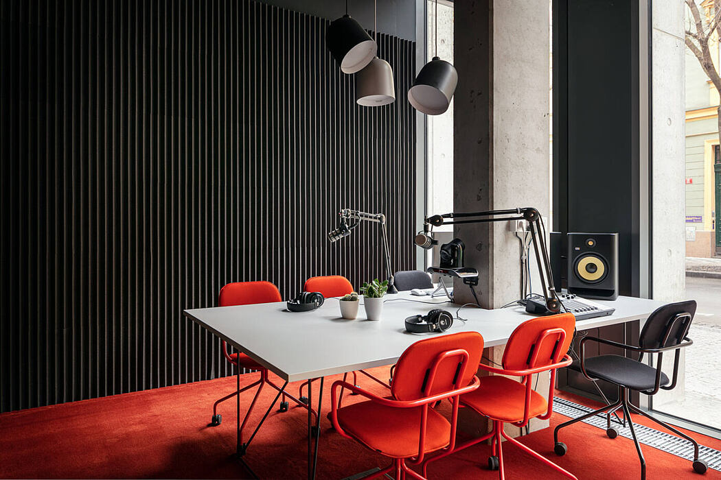 Praga Office & Garden by Klik Architekti Studio - 6