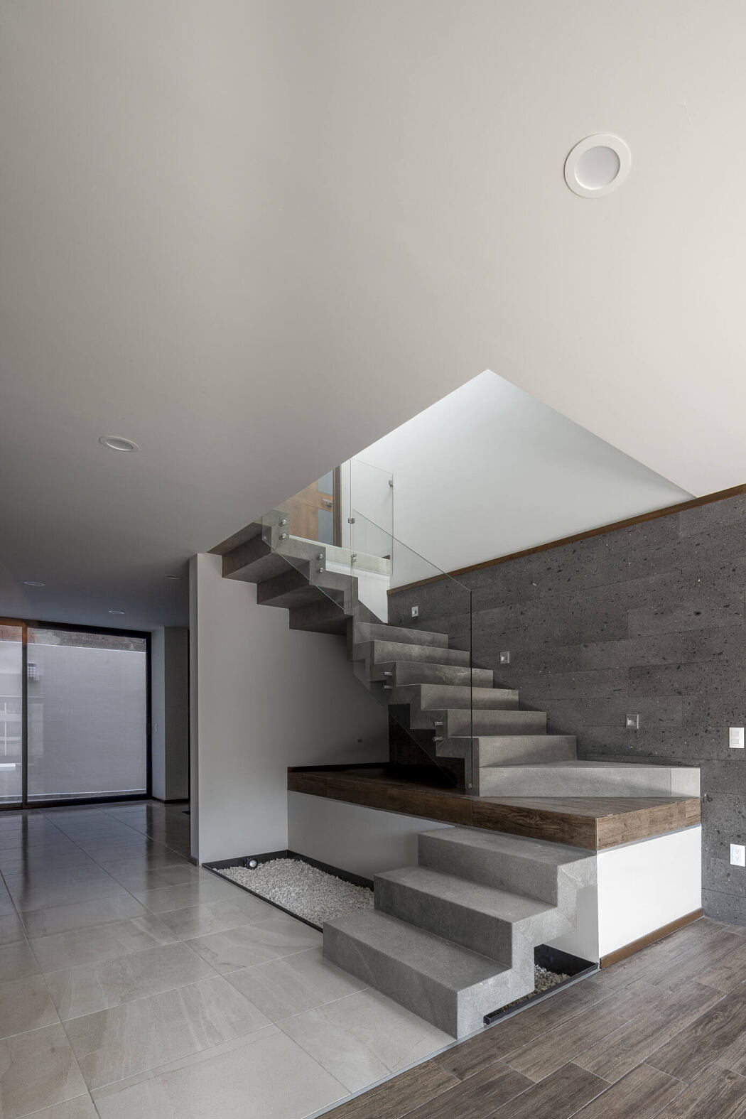 EP-A House by Infante Arquitectos - 6