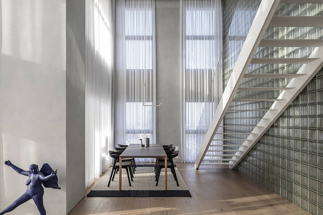 The Glass Blocks Duplex by Tal Goldsmith Fish Design Studio - 5