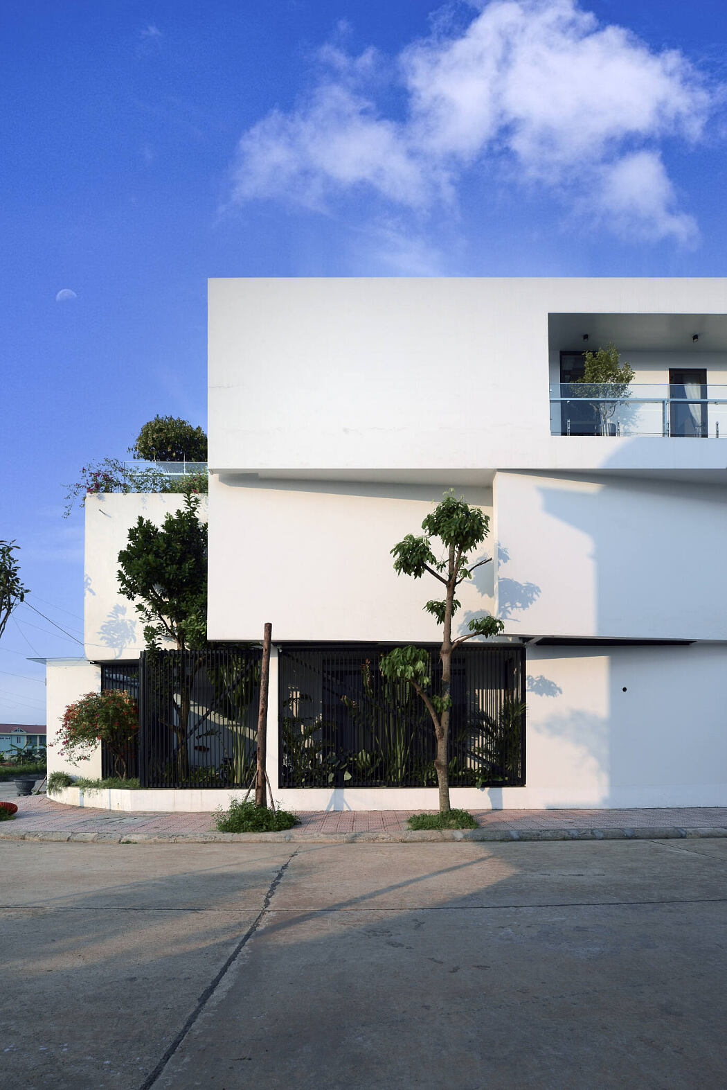 West House by Nguyenhieu Architecture - 10