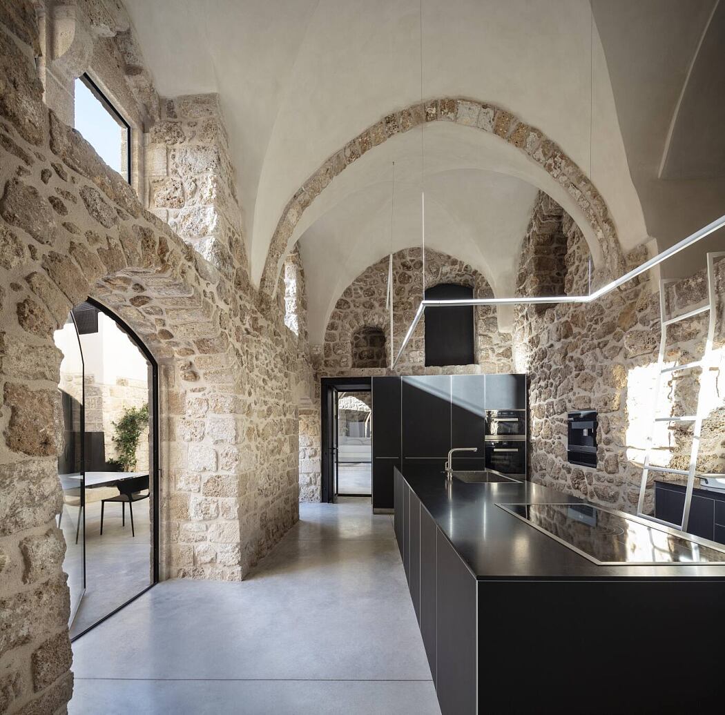 Old Jaffa House 4 by Pitsou Kedem Architects - 11