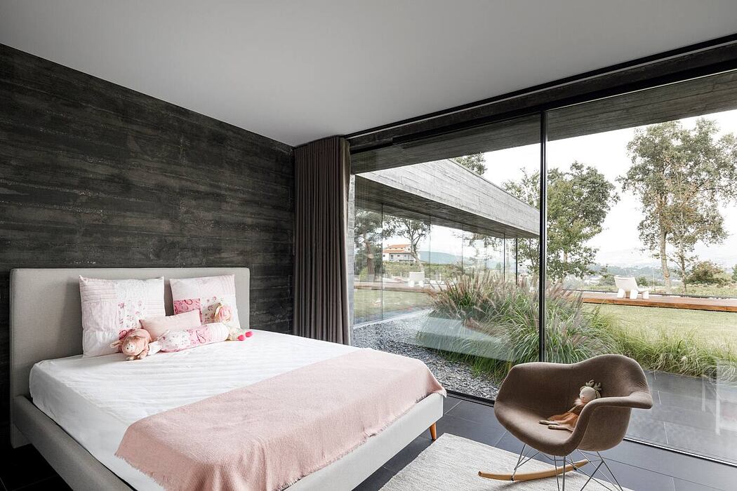 Cork Oak House by Hugo Pereira Arquitetos - 9