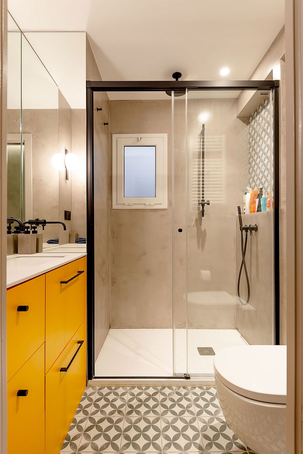 DT Penthouse Renovation by FFWD Arquitectes - 8
