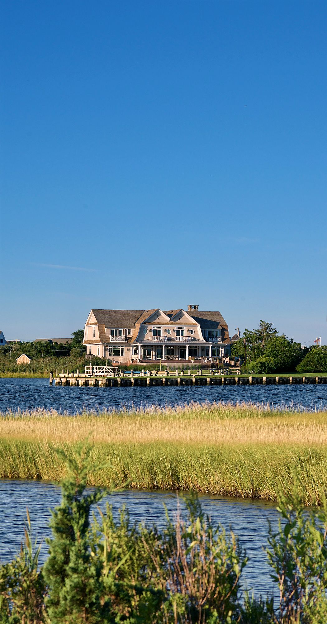 Quogue Shingle-Style by Smiros & Smiros - 15