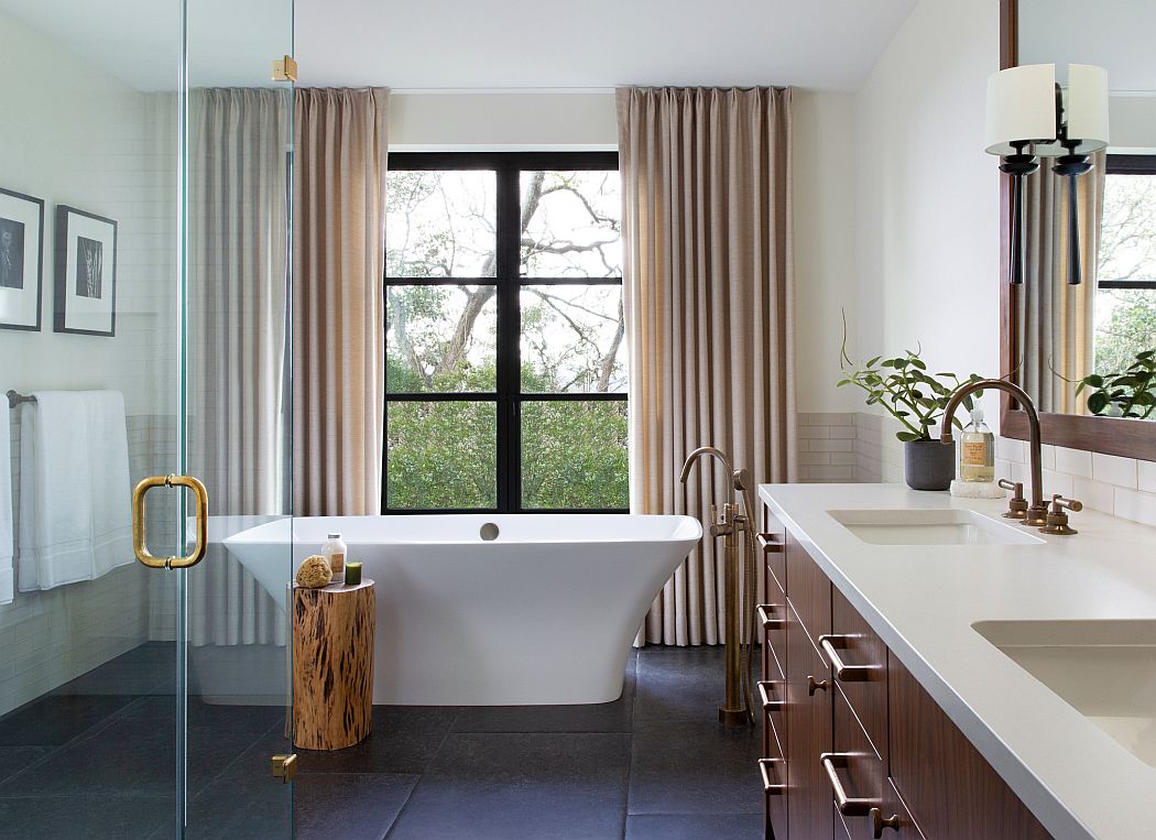 Ridge Oak Residence by Clayton Korte - 11