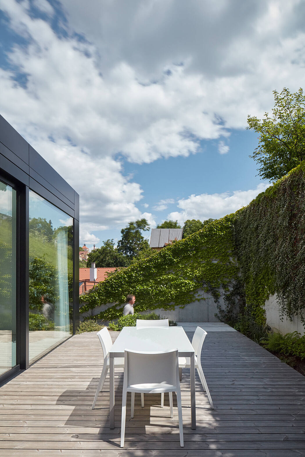 Family House in the River Valley by Kuba & Pilař architekti - 11