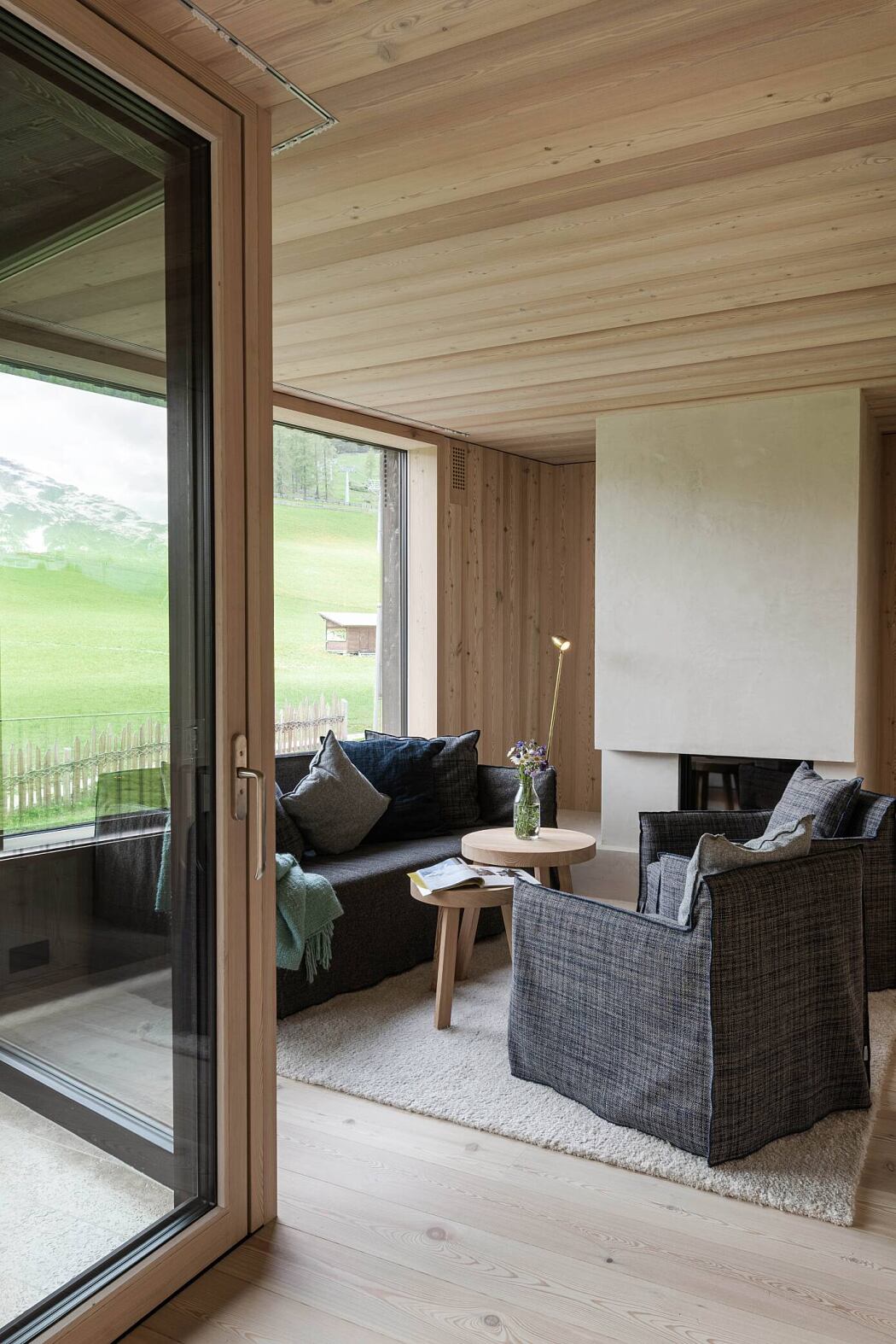 Larix Lodge by Christiane Agreiter - 6