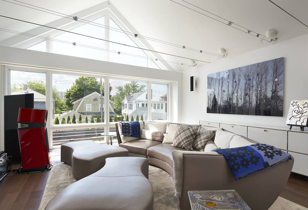 Gallery House by John Wingfelder Architect - 2