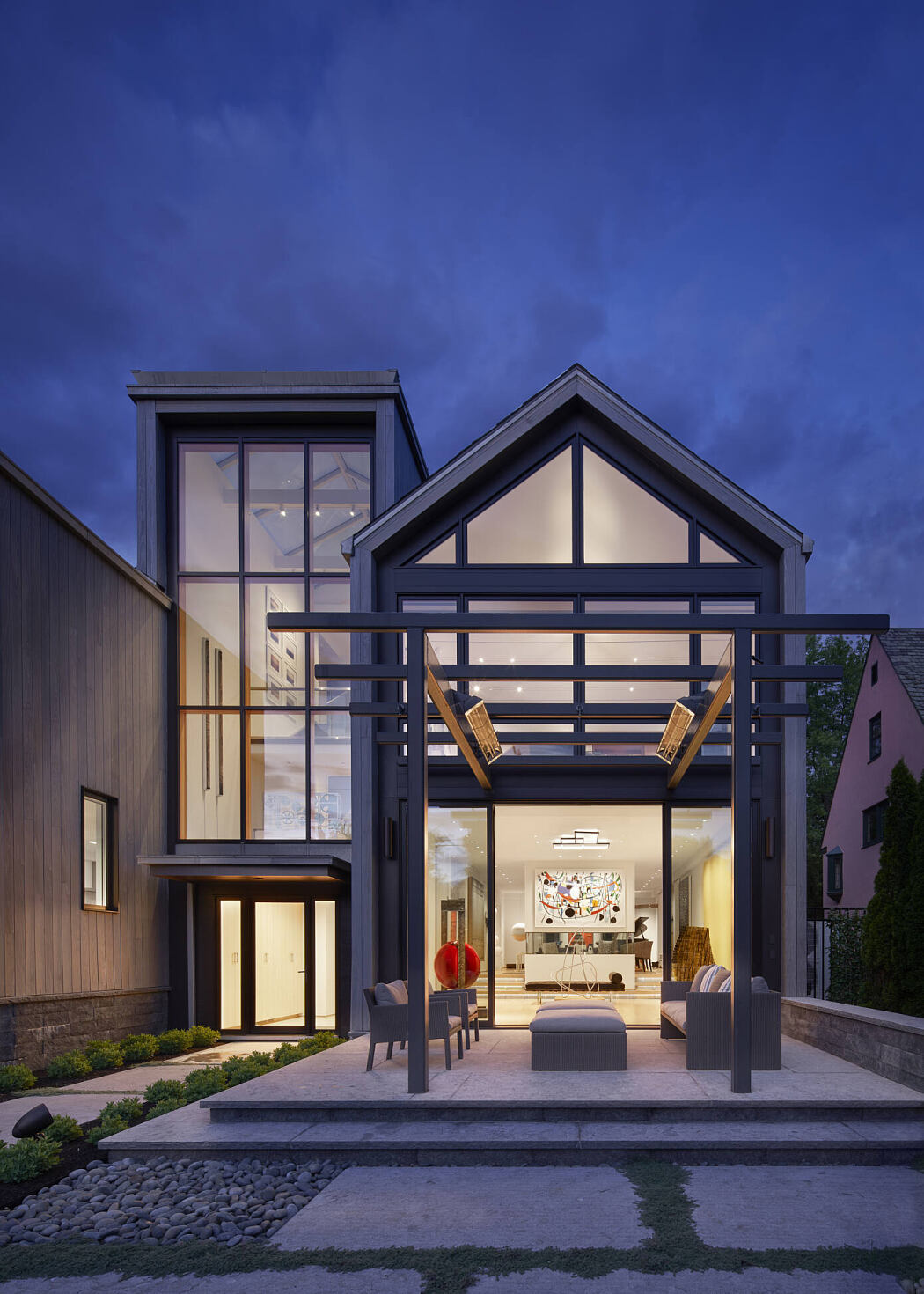 Gallery House by John Wingfelder Architect - 10