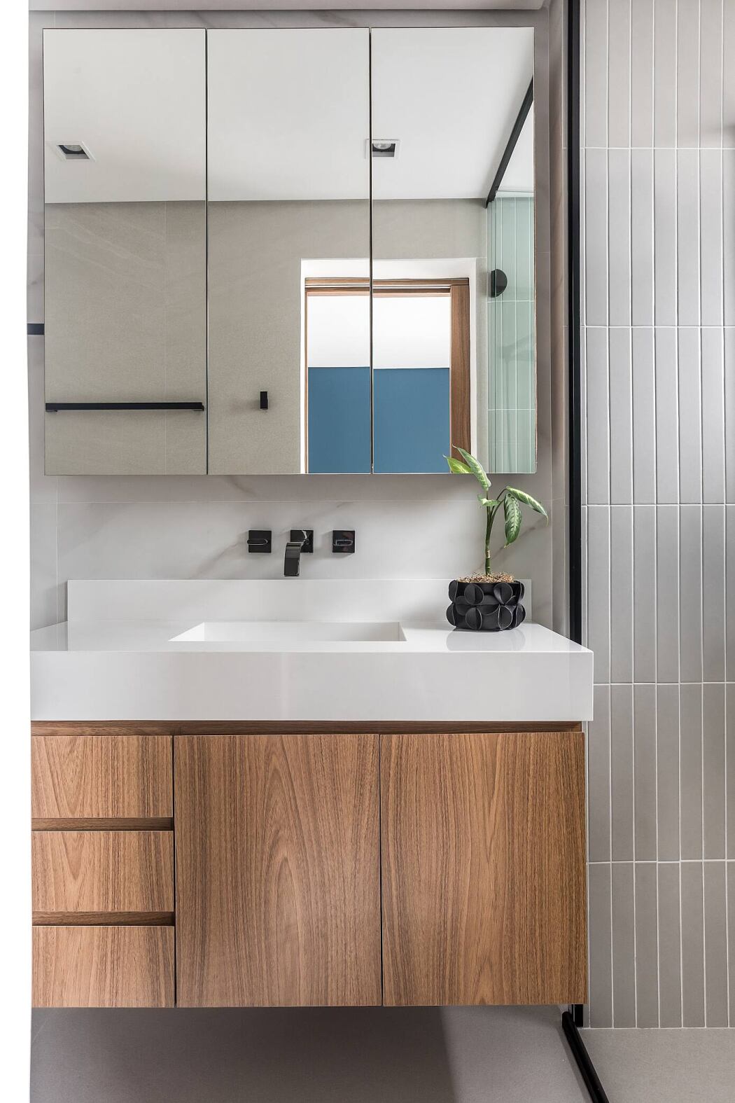 Retorno Apartment by Leonardo Tulli - 10