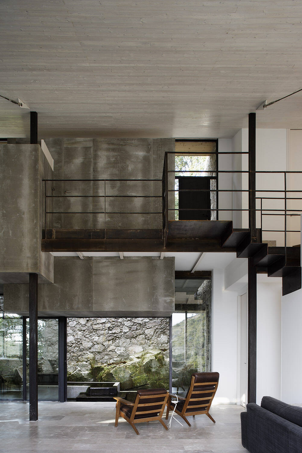 Country House in Spain by Ábaton Architects - 4