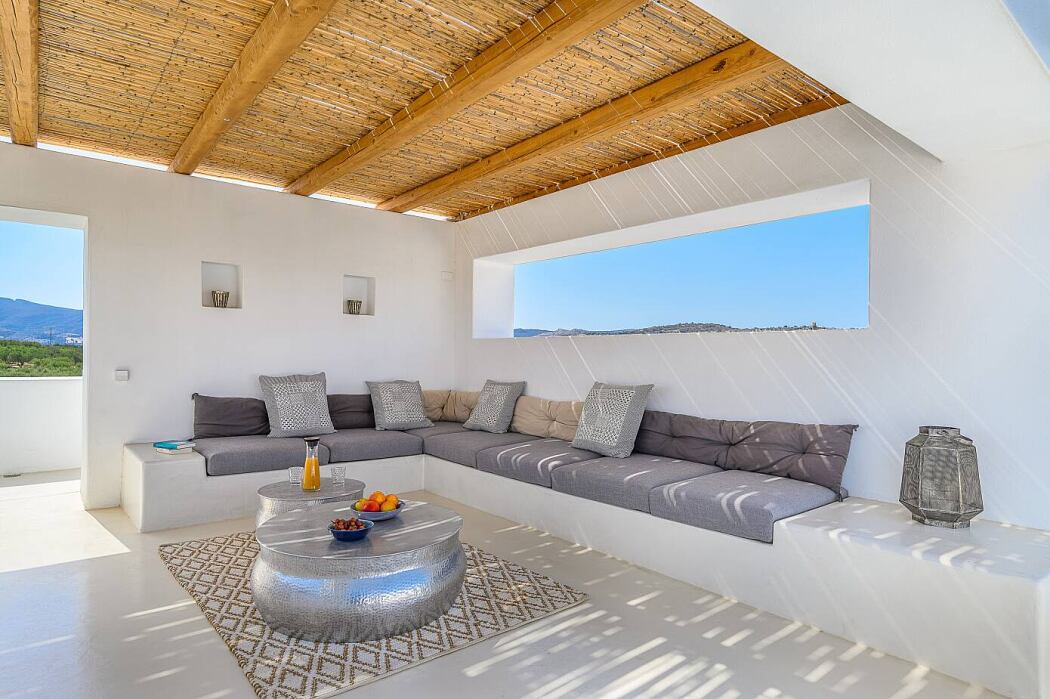 Villa Chelona by Arch2crete Architects - 13