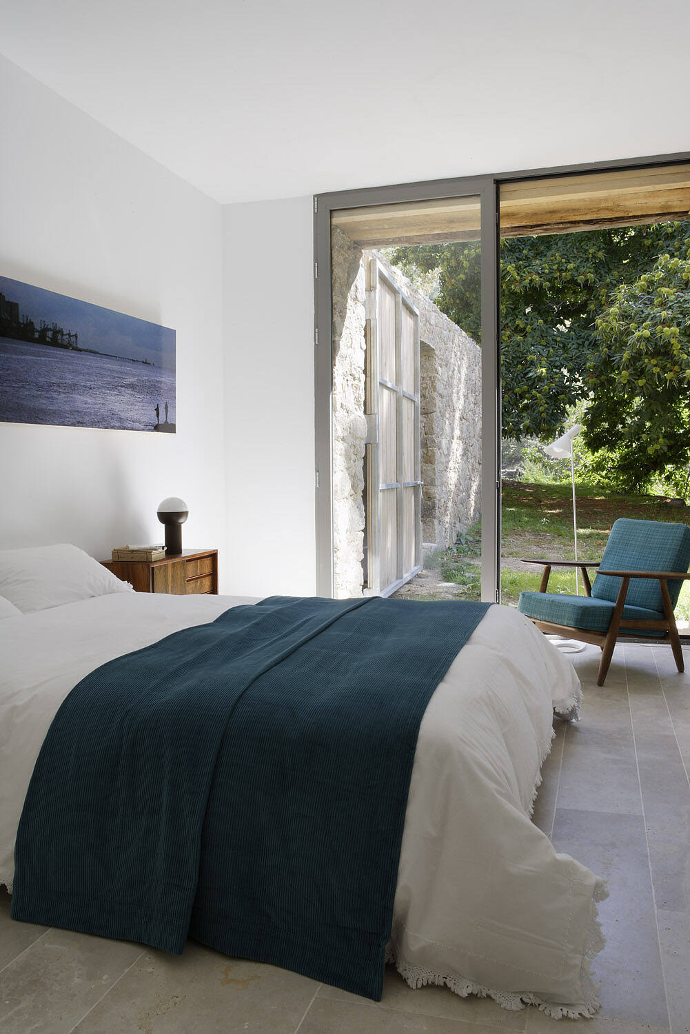 Country House in Spain by Ábaton Architects - 9