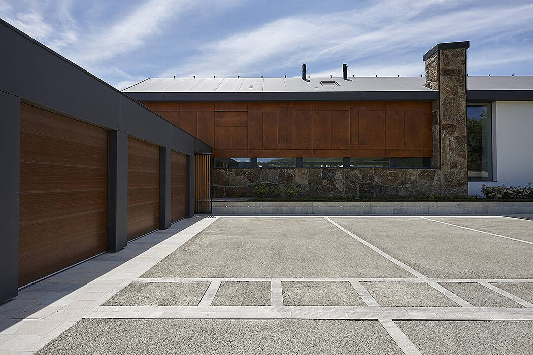 The Grey House by Giorgio Parise - 10