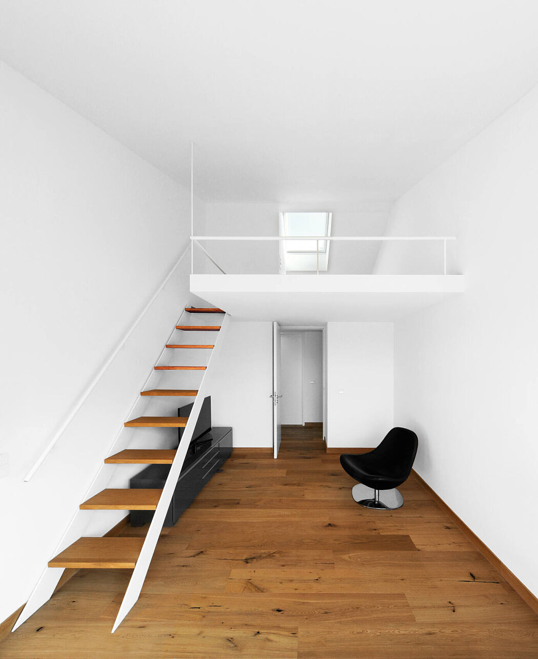 Hinang House by Carlos Zwick Architekten - 4