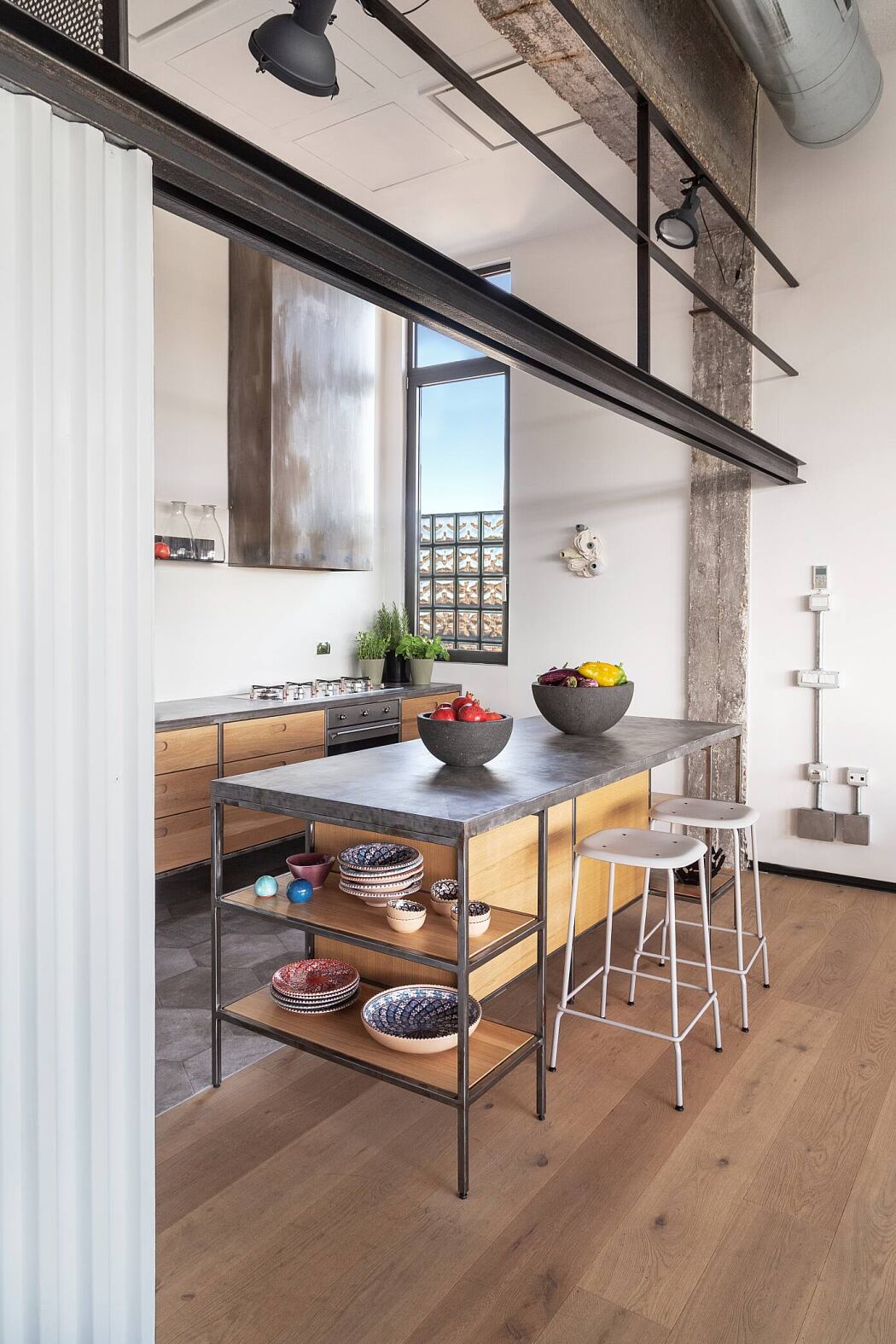 Loft in via Arimondi by Studio Nema - 7