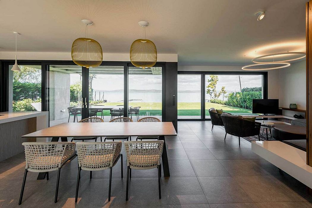 Cross-View by Architéma Ltd - 4