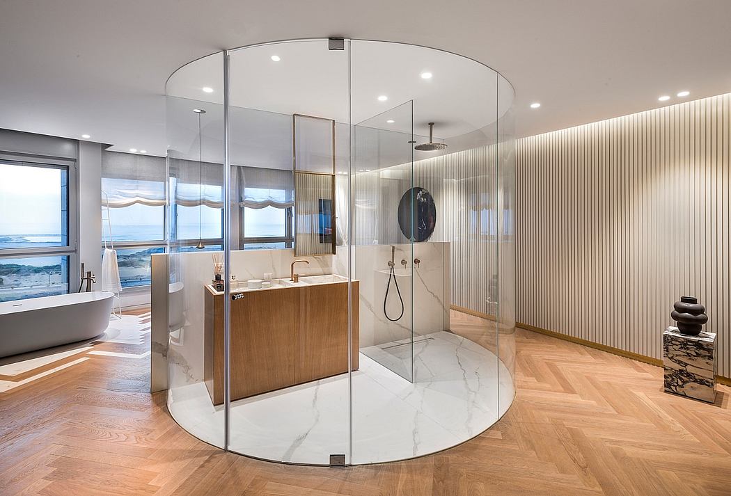 The Round Apartment by Tzvia Kazayoff - 13