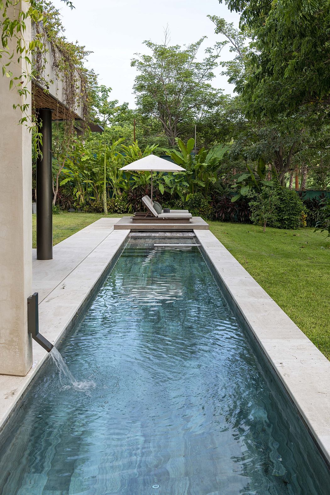Culiacan House by Ezequiel Farca Studio - 11