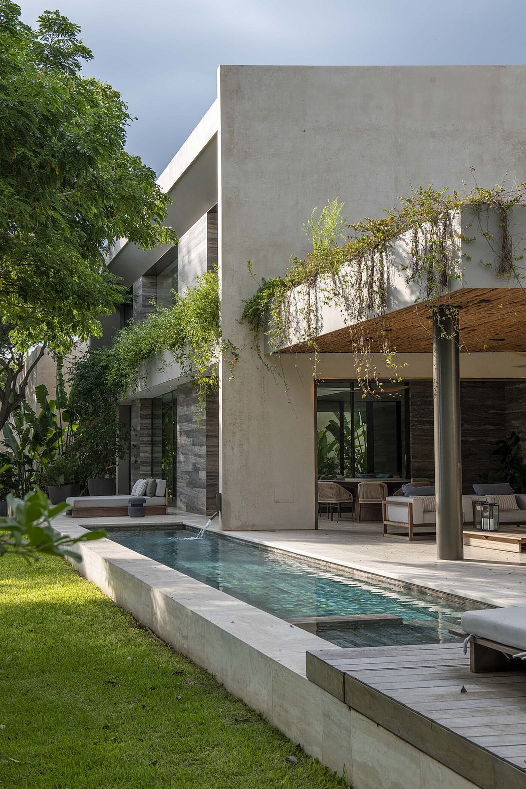 Culiacan House by Ezequiel Farca Studio - 9