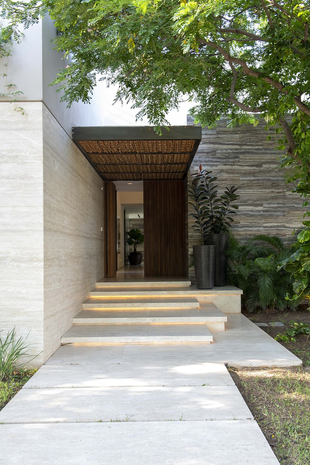 Culiacan House by Ezequiel Farca Studio - 10