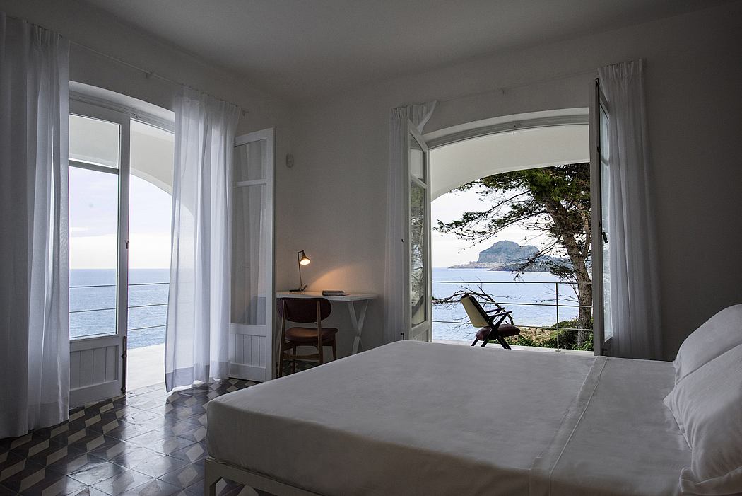 Villa on The Cliff by Viviana Haddad - 6