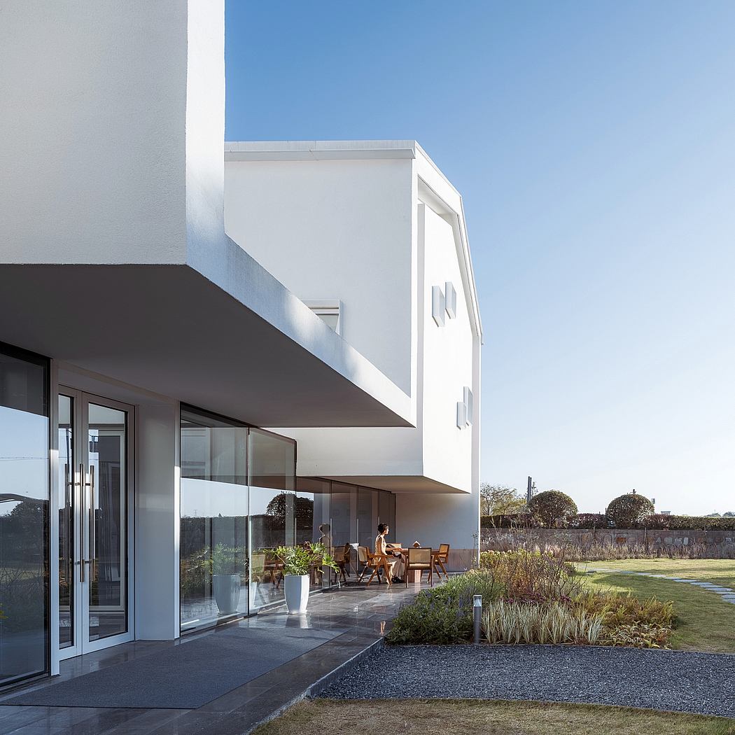 The White Suzhou Section Homestay by Wutopia Lab - 12