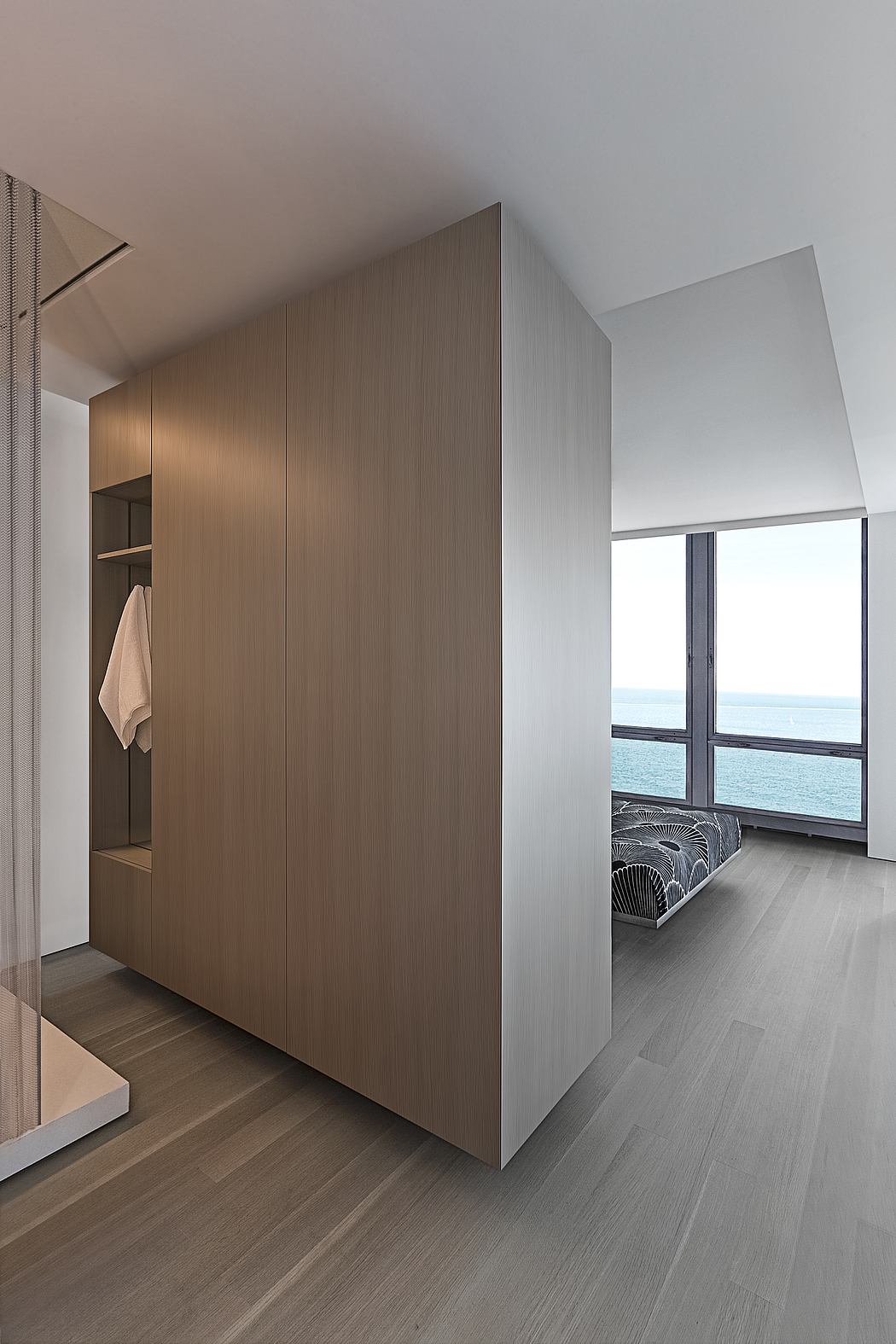 Unit 9C by Vladimir Radutny Architects - 5
