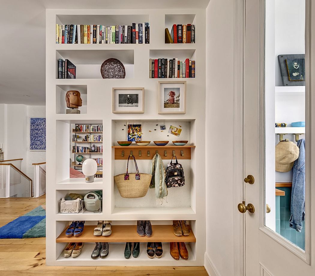 Carroll Gardens Townhouse by BAAO - 3