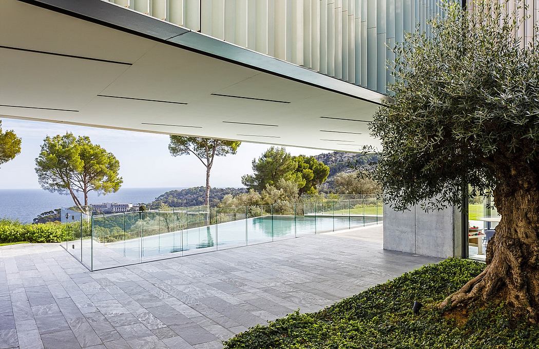 Happy House Begur by Sala Ferusic Architects - 13