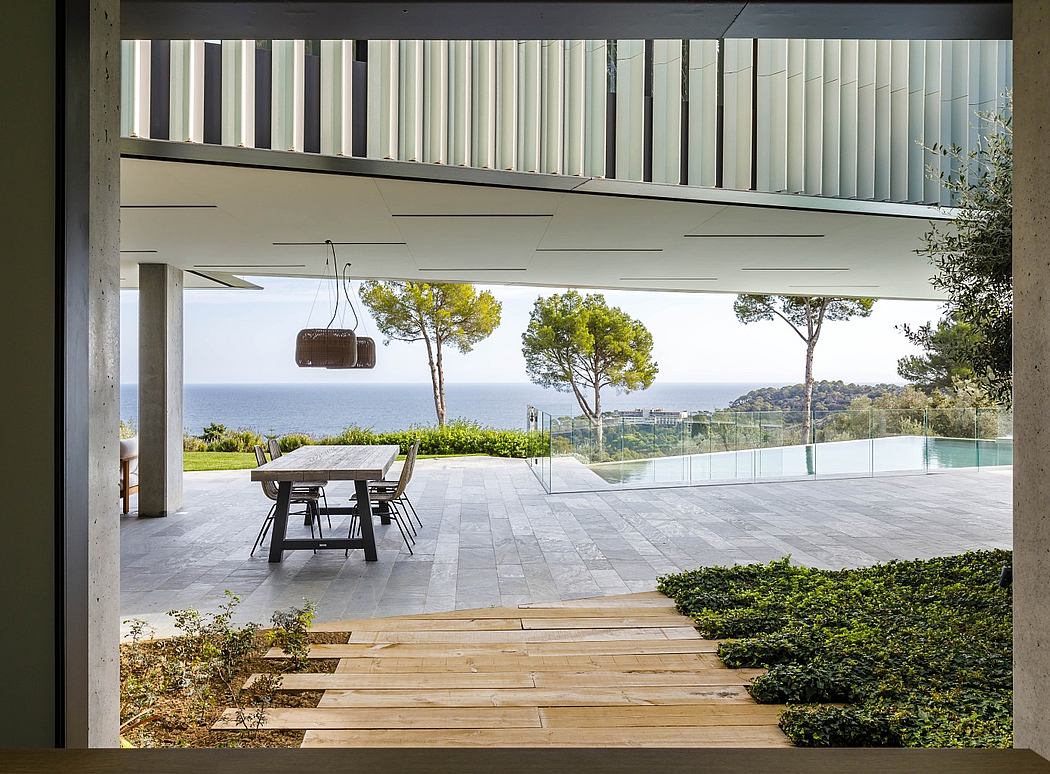 Happy House Begur by Sala Ferusic Architects - 14