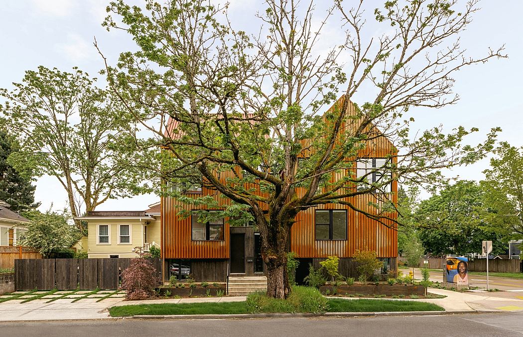 Oak & Alder Townhome by Hybrid - 14