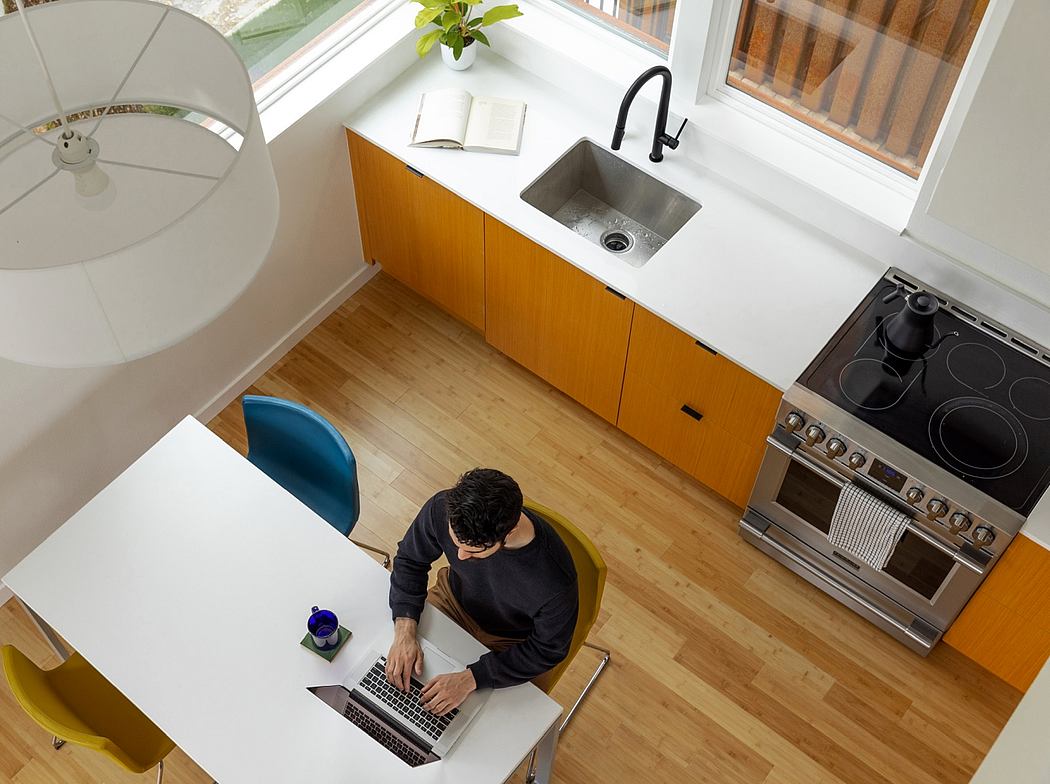 Oak & Alder Townhome by Hybrid - 11