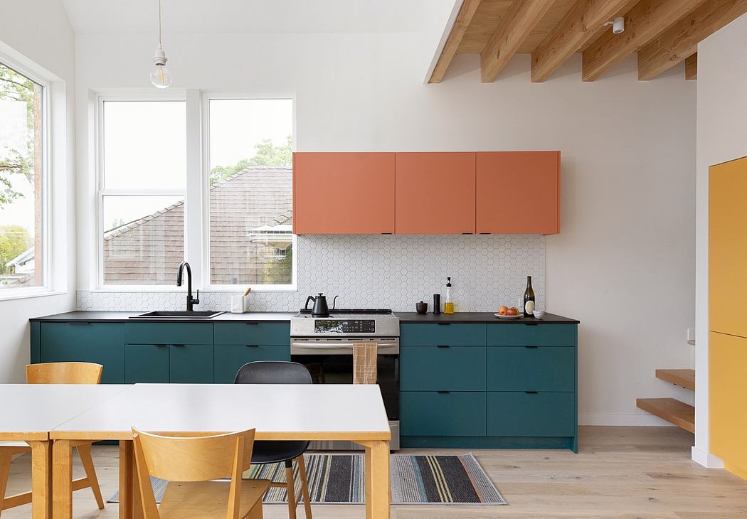 Oak & Alder Townhome by Hybrid - 5