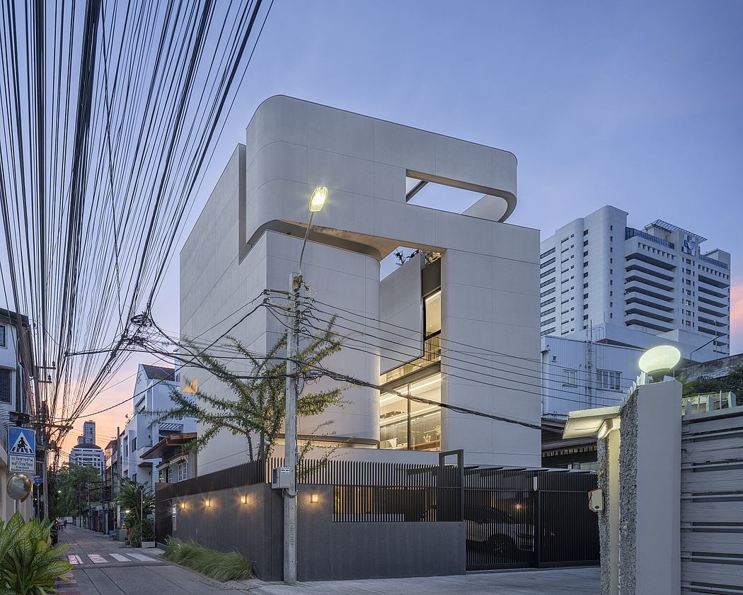 55 Sathorn by Kuanchanok Pakavaleetorn Architects - 12
