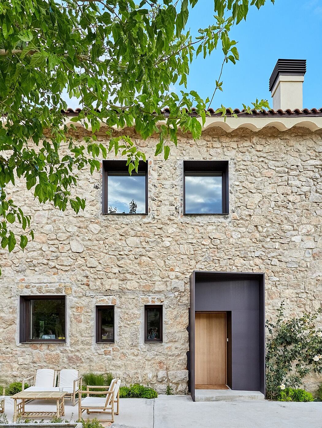 Casa Grande by Lado Blanco Arquitecturas - 11