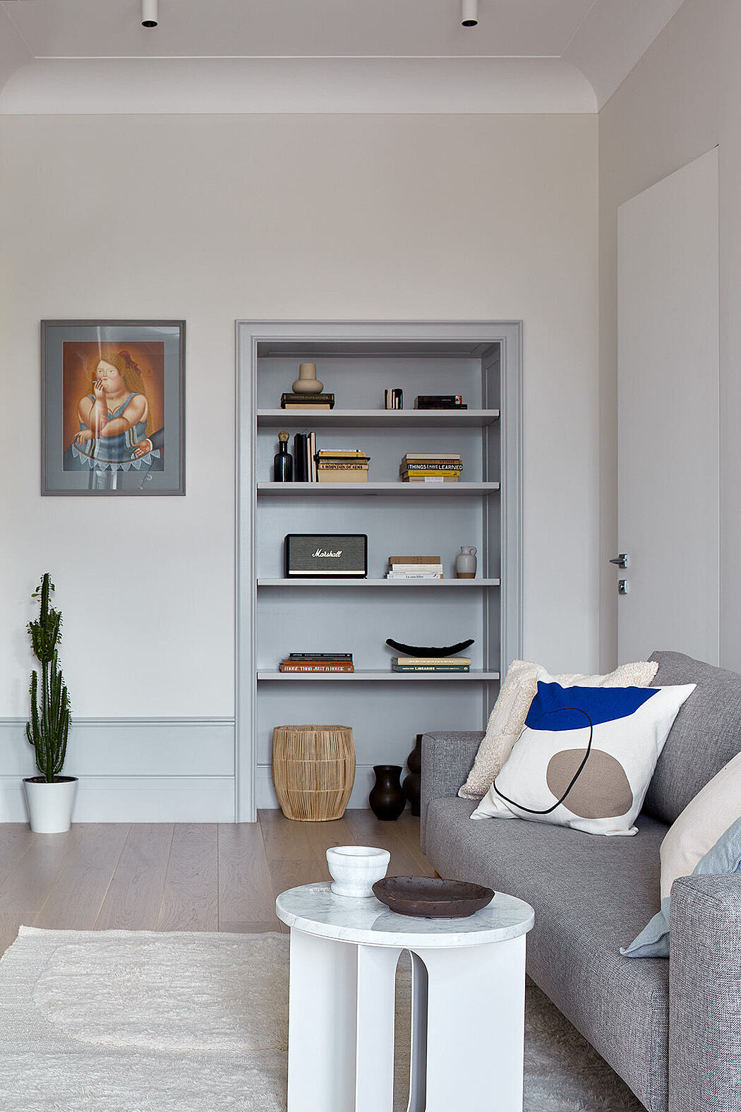 Flat Near Boulevard Ring by Maria Kataryan - 2