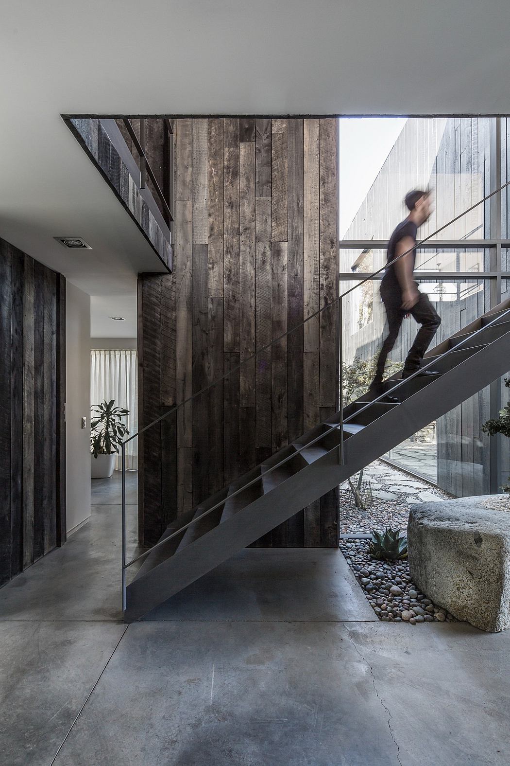 Zupe House by Iván Bravo Arquitectos - 4