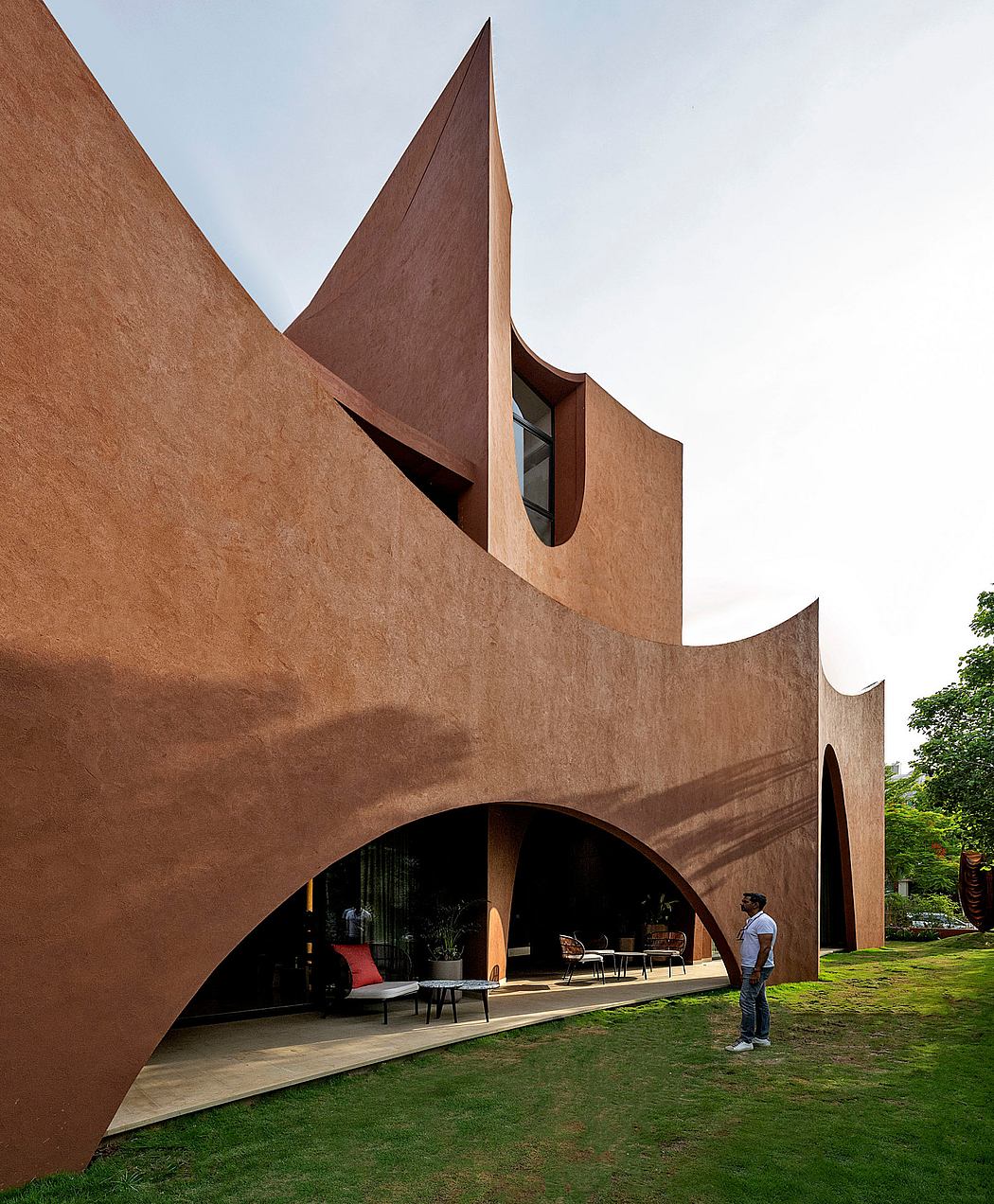Mirai House of Arches by Sanjay Puri Architects - 2